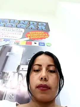 _andrea30 live sex cam