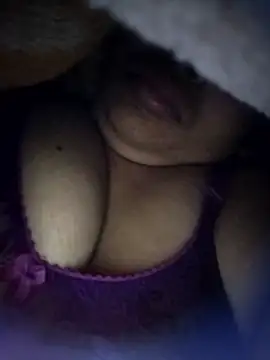 Ritu_P's cam snapshot