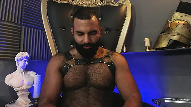 BeardAndrew live sex cam