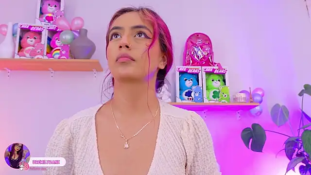 emily_bank live sex cam