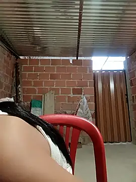 triana-hot18's cam snapshot