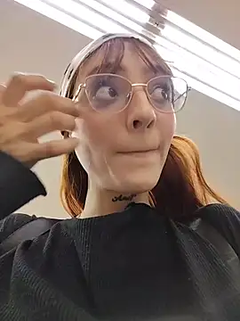 Dani-peggin's cam snapshot