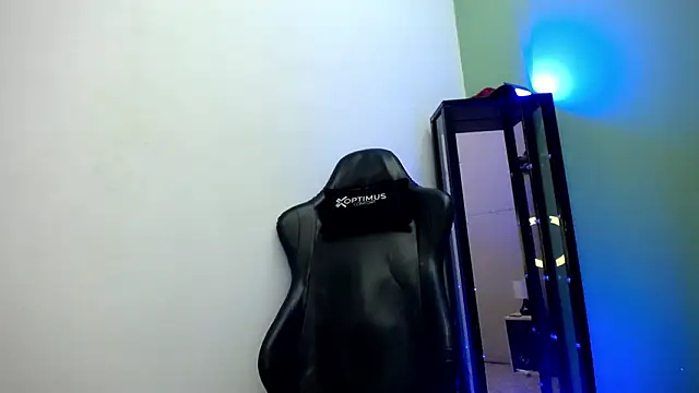 dilan_hott_'s cam snapshot