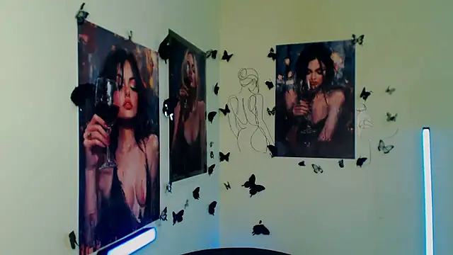 VanessaRey_'s cam snapshot