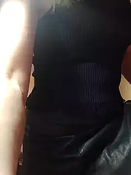 SelinaLovqx's cam snapshot