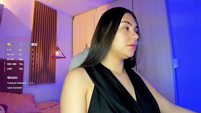 mia_nevaeh's cam snapshot