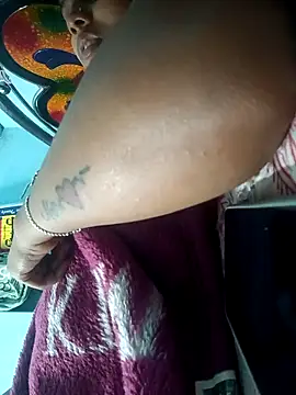 Sofiya_jams's cam snapshot