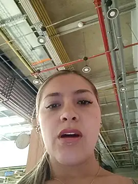 alana_69's cam snapshot