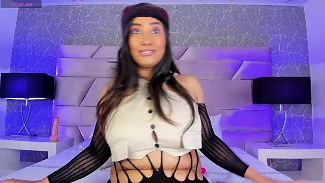 Ivy_Coopper's cam snapshot