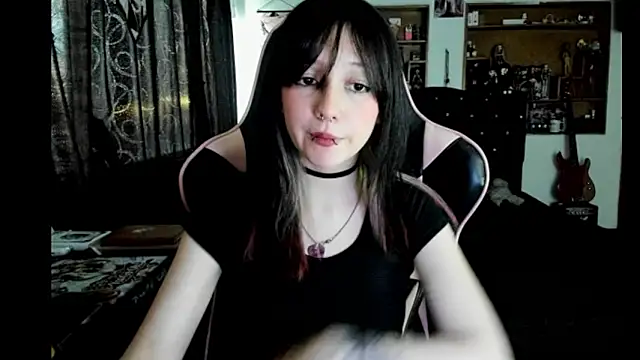 Maki_Zein_'s cam snapshot