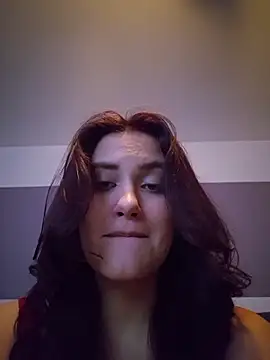 MiaRides19 live sex cam