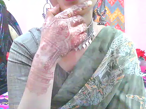 Silver_Queen07's cam snapshot