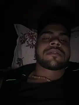 Hornybeardguy live sex cam