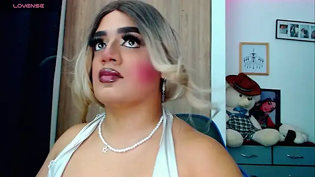 Amber_bigdick22 live sex cam