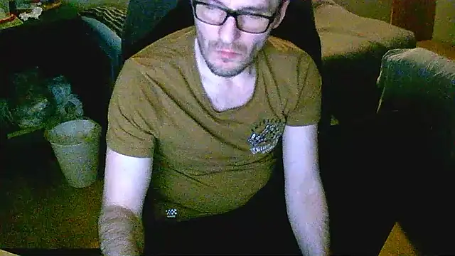 dado-hot12's cam snapshot