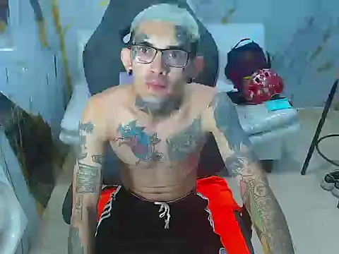 Boy_tatto77's cam snapshot