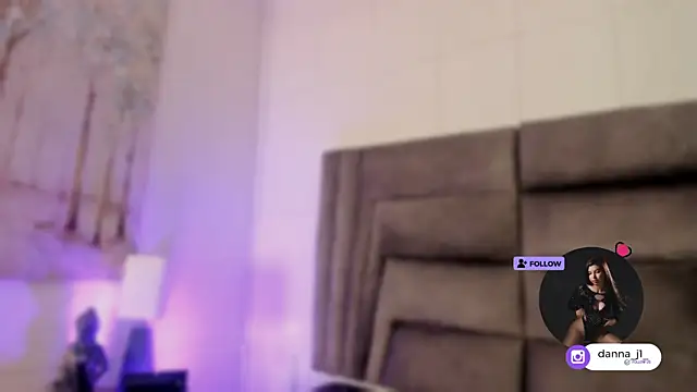 DannaJhonson1 live sex cam