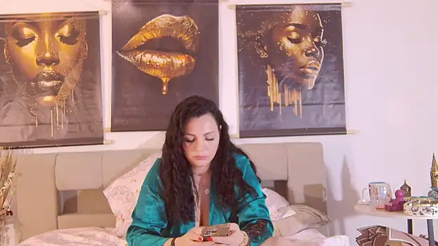 ReiyaRey live sex cam