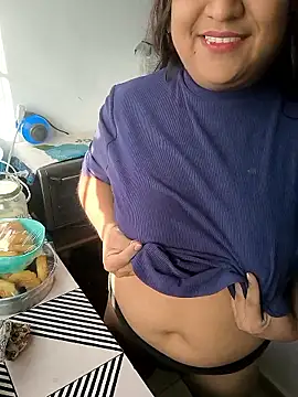 EmpaticBolillo live sex cam