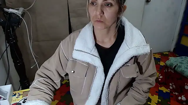 Chantal_hott's cam snapshot