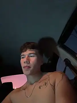 Logan_smith1 live sex cam