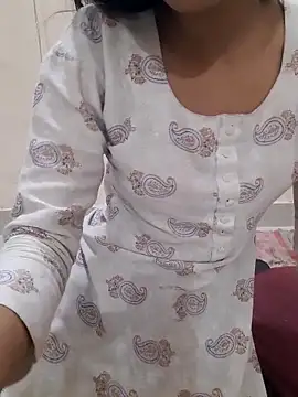 Alpee_kumri's cam snapshot