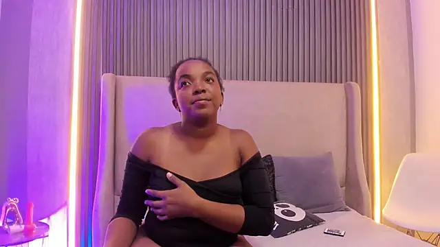 OrianaNavarro's cam snapshot