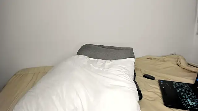 KhaliDrips's cam snapshot