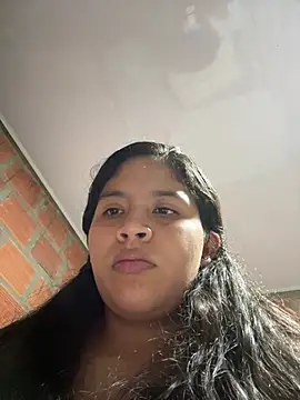 moncerrat_luna live sex cam