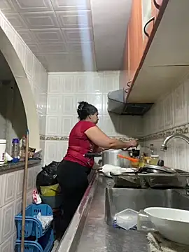 Carola-Ross live sex cam