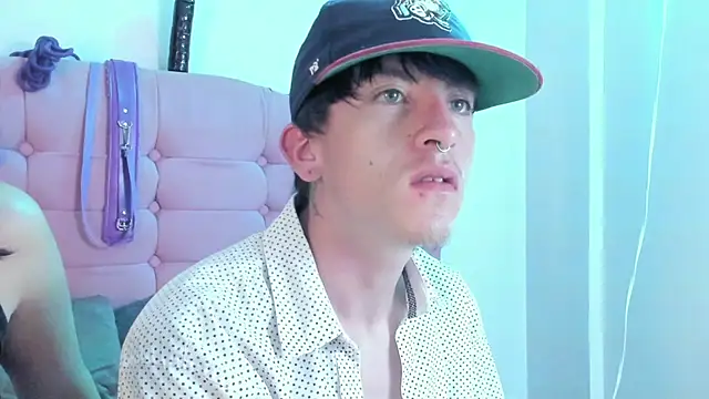 Kittymatias_ls's cam snapshot