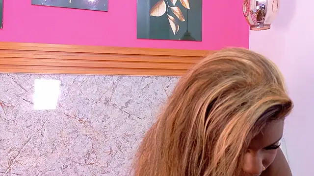 kinkyandsavage live sex cam