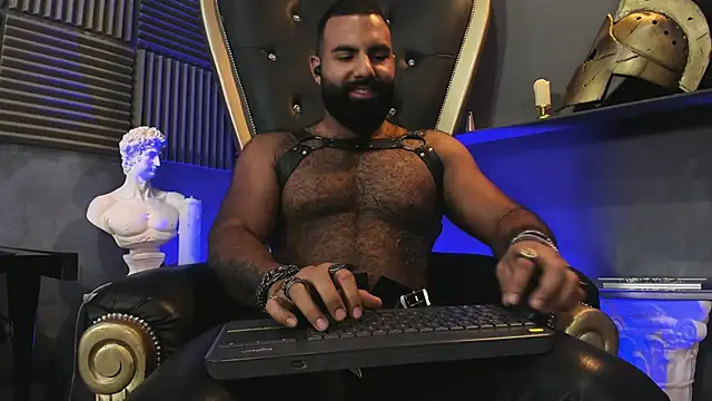 BeardAndrew live sex cam