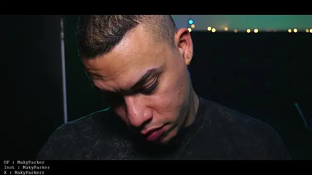 AlphaMasterXxx live sex cam