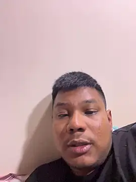 Saipuer31 live sex cam