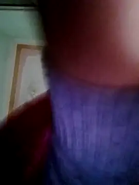 bella-la's cam snapshot