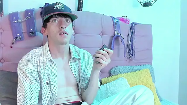 Kittymatias_ls's cam snapshot