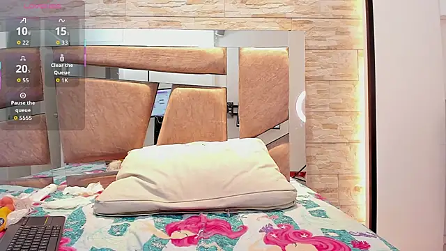 kitty_morii's cam snapshot