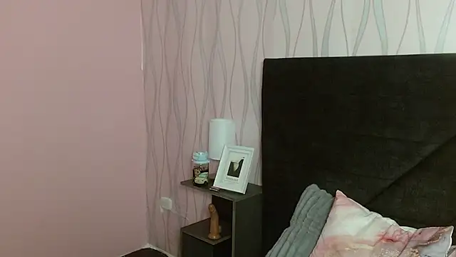 CandySwan live sex cam