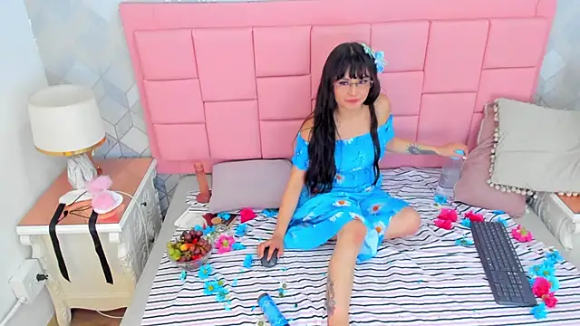 scarlett_vixen7's cam snapshot