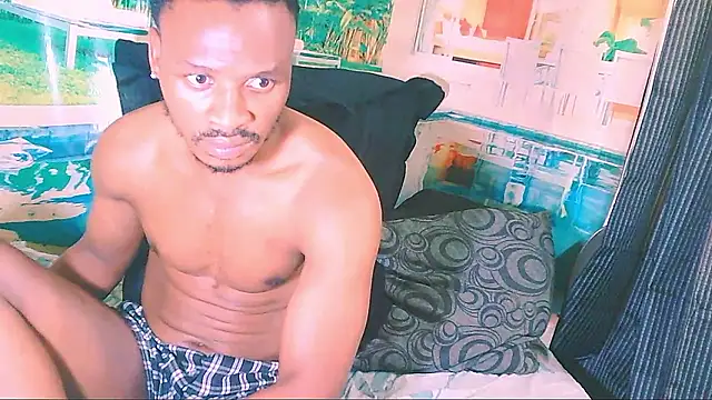 EbonyTiger69's cam snapshot