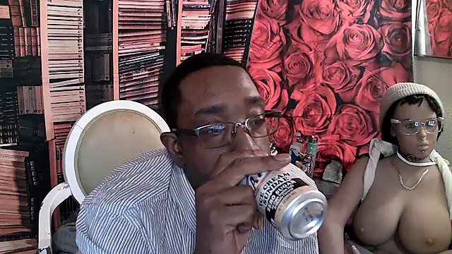 B4KINC's cam snapshot