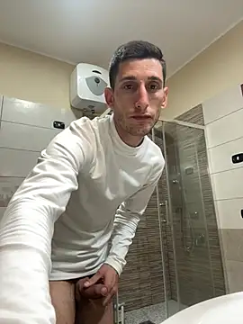 Gionnytav live sex cam