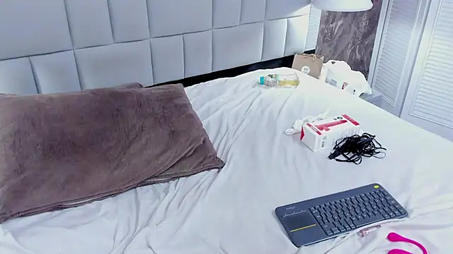 ebonylua's cam snapshot