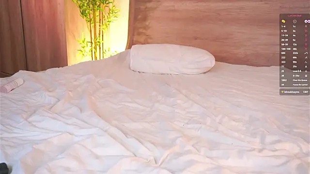 LolySun live sex cam