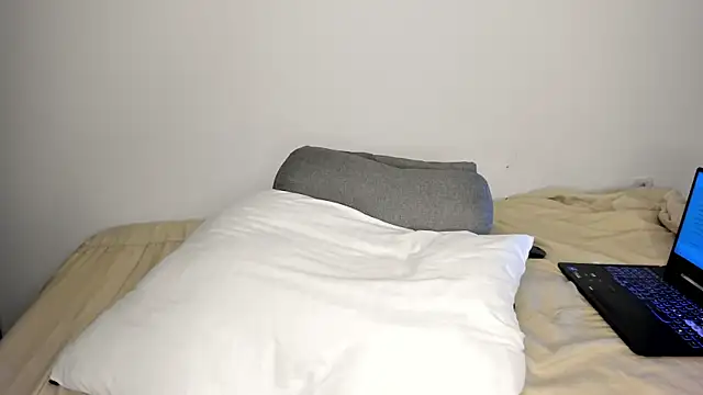 KhaliDrips's cam snapshot