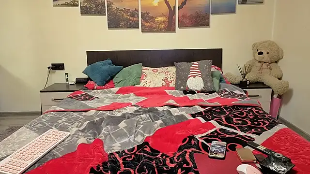 adelline live sex cam