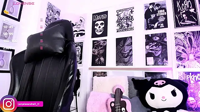 Lexyjoycce live sex cam