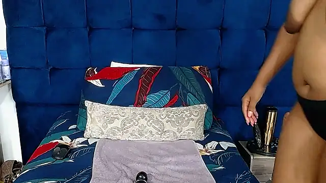 AriesCake's cam snapshot