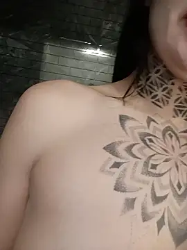 Porcellina181's cam snapshot